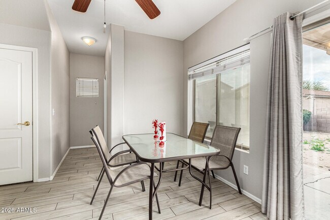 Photo - 2661 E Waterview Ct