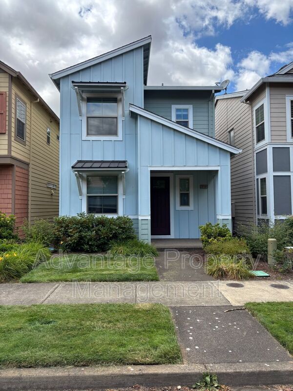 Building Photo - 3116 SE Everglade St Rental