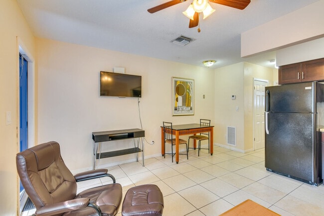Photo - 412 NE 4th Ave Unidad SI ID1545870P