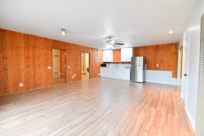 Photo - Darling 1 bedroom 1 bath guest house in Rancho Carrillo!