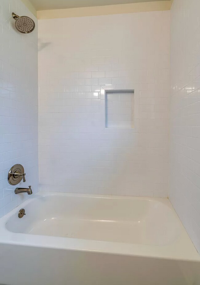 Photo - 3100 Richmond Hill Dr
