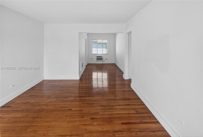 Photo - 1135 Marseille Dr Unit 3