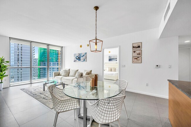Photo - 485 Brickell Ave Unidad SI FL34-ID1522103P