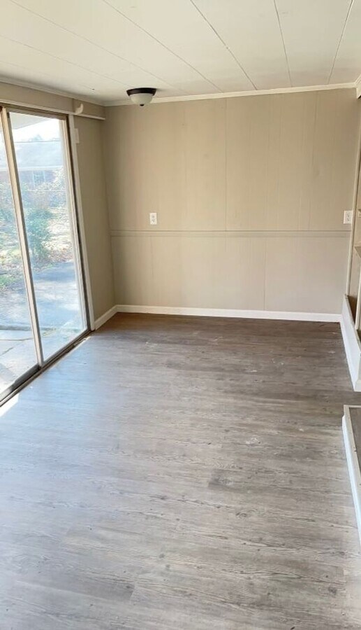 Photo - 902 Adams St Unidad 902-A Adams St