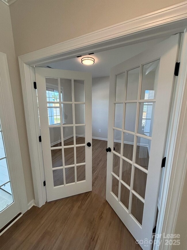 Photo - 2205 Camber Dr