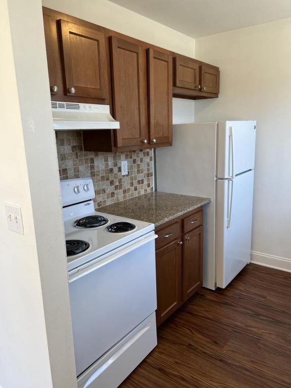 Photo - 52 Clifford Rd