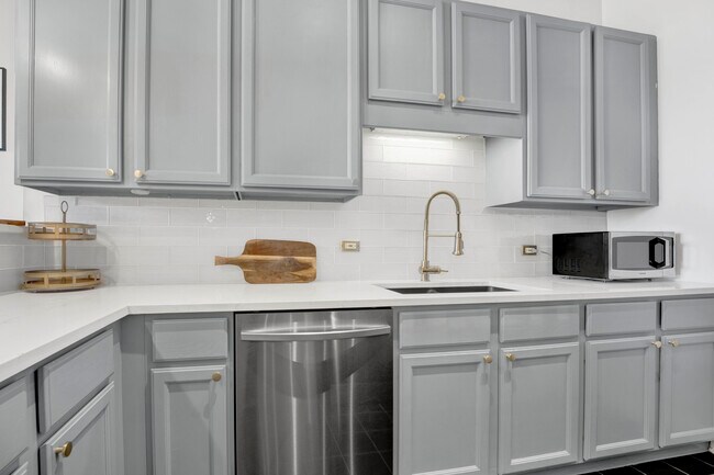 Photo - 600 S Dearborn St Unit 1208