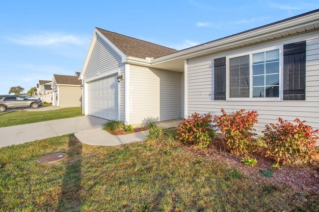 Photo - Newer Home for Lease Richland Schools - Immediate Occupancy!