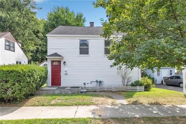 Building Photo - 11 Hallmark Pl Rental