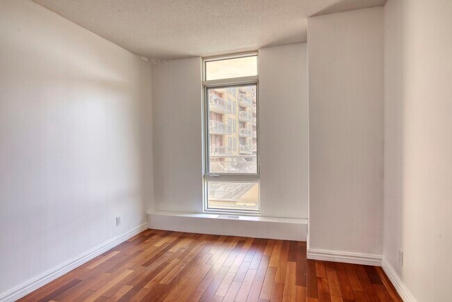 Photo - 2700 Rufus Rockhead Unit 103