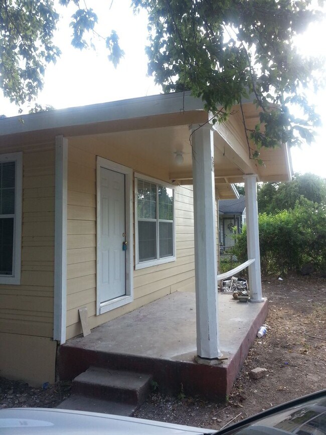 Photo - 5410 Congo Ln Unit 1