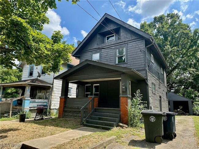 Building Photo - 280 Lake St Rental