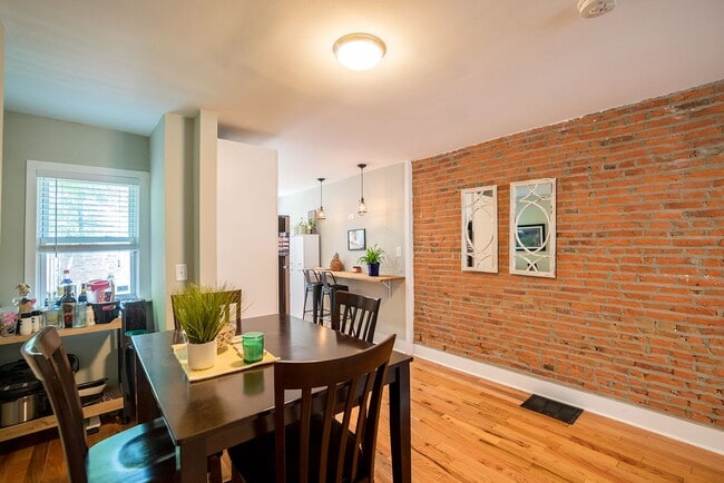 Photo - Charming Two Bedroom in Fishtown