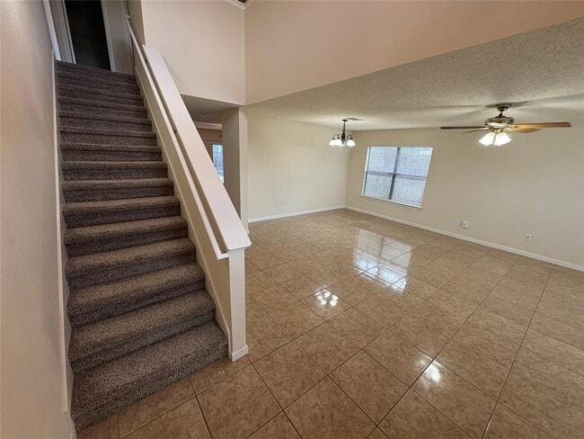 Photo - 1367 Lakeside Loop