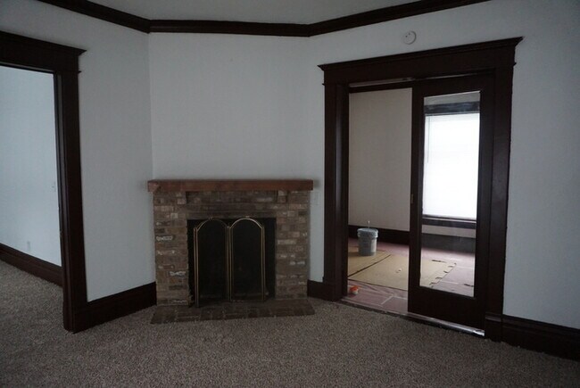 Photo - 5 BEDROOM HOUSE - VINE NEIGHBORHOOD! - AVA...