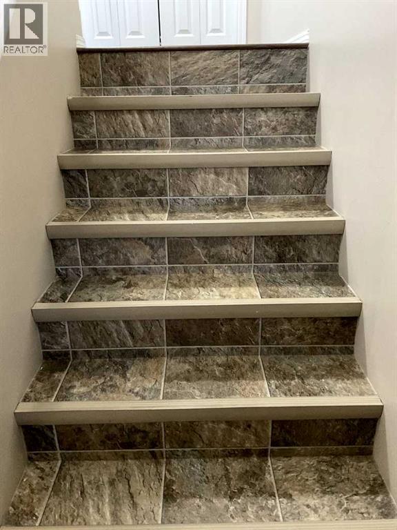 Photo - 4729-4745 45 St