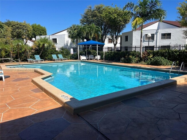 Photo - 9447 Fontainebleau Blvd Unit 201