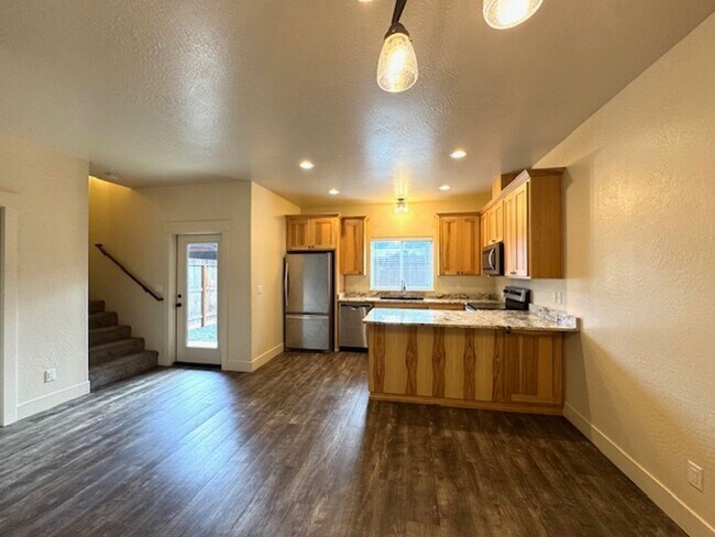 Photo - BM2613 Unit E