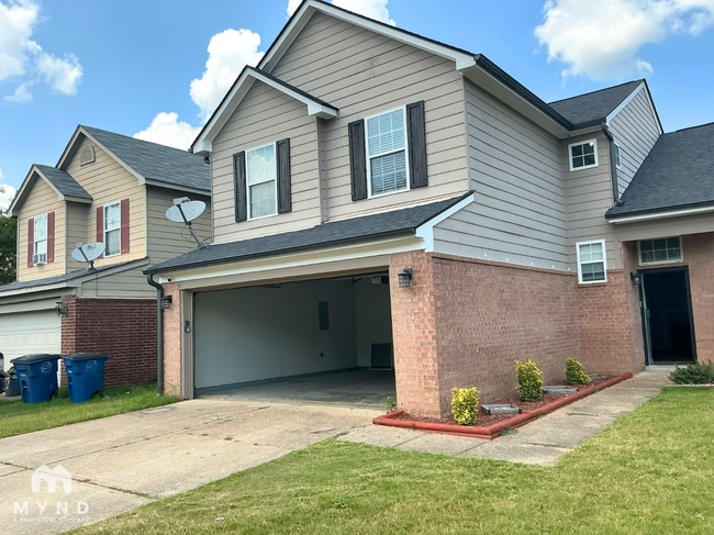 Building Photo - 7322 Green Ash Dr Rental