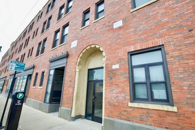 Photo - 3335 W Diversey Ave Condo Unit 102