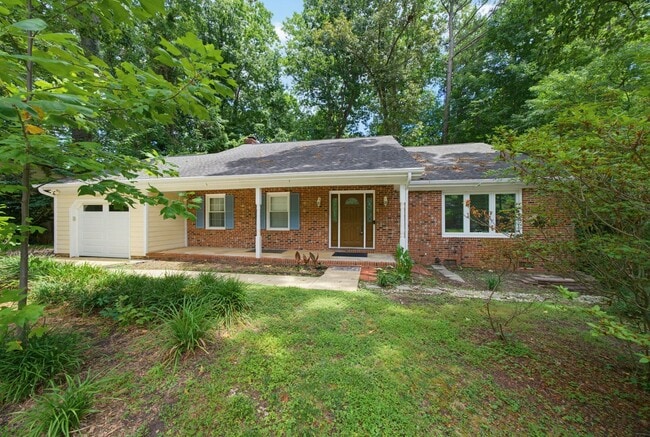Photo - 1003 Manchester Dr