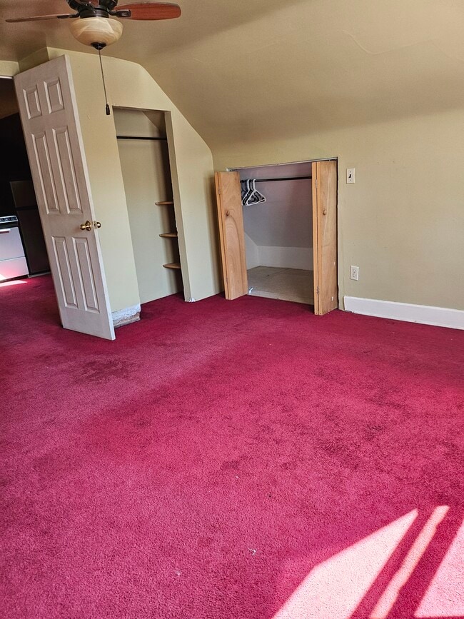 Photo - 15821 Huntmere Ave Unit 1BR 3rd Floor