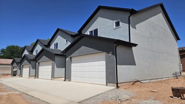 Building Photo - 158 S 100 E Rental