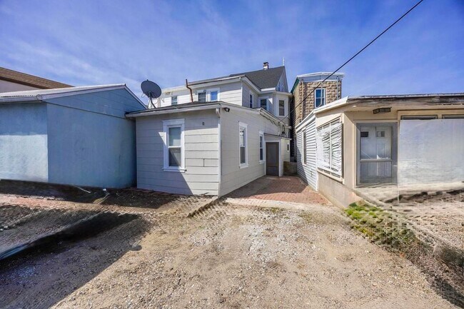 Photo - 117 S Pavilion Ave