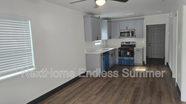 Photo - 120 Mccallman Rd