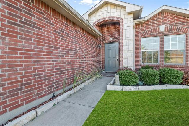 Photo - 1452 Willoughby Way