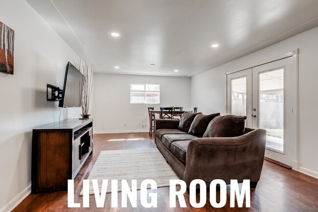 Photo - 7101 Wolff St Unidad 6