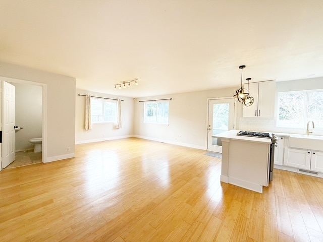 Photo - 19569 23rd Ave NE