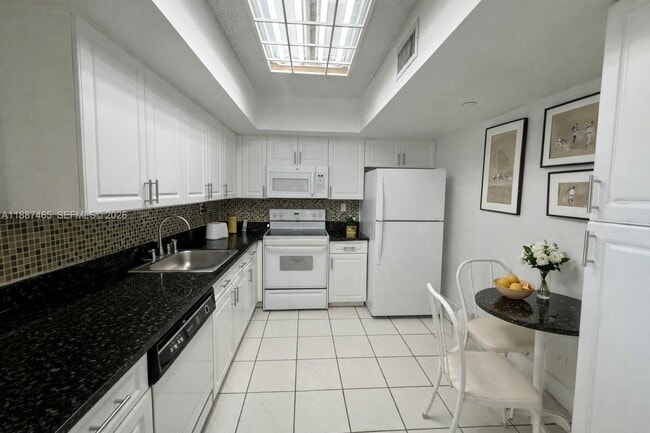 Photo - 19195 NE 36th Pl Unit 2103