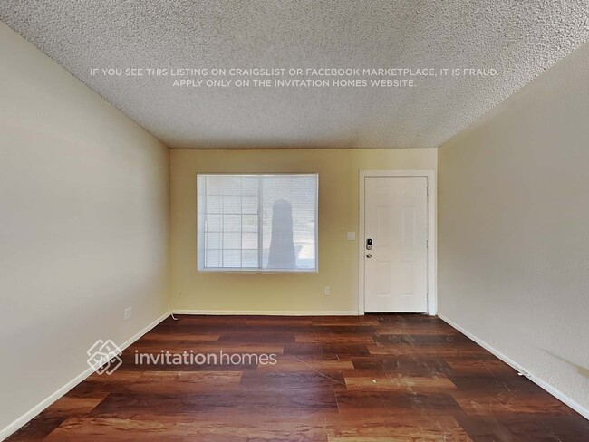 Photo - 11102 N 79th Ave