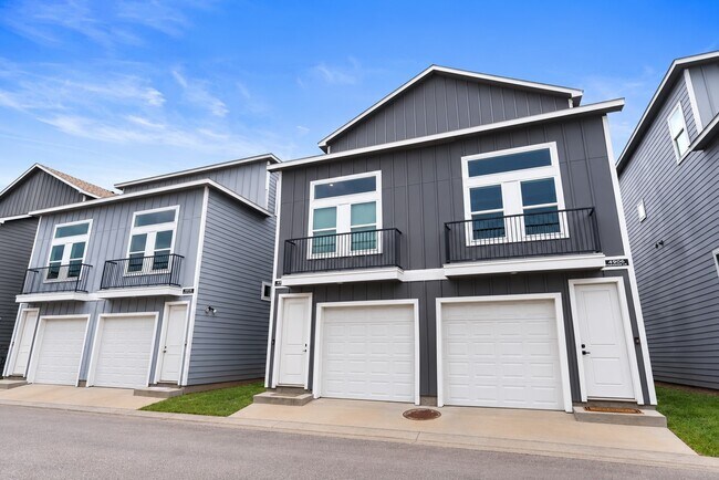 Building Photo - 4908 Paradigm Ln