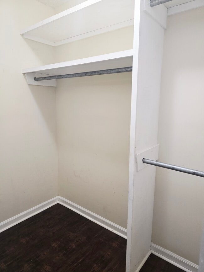 Photo - 208 E Mell St