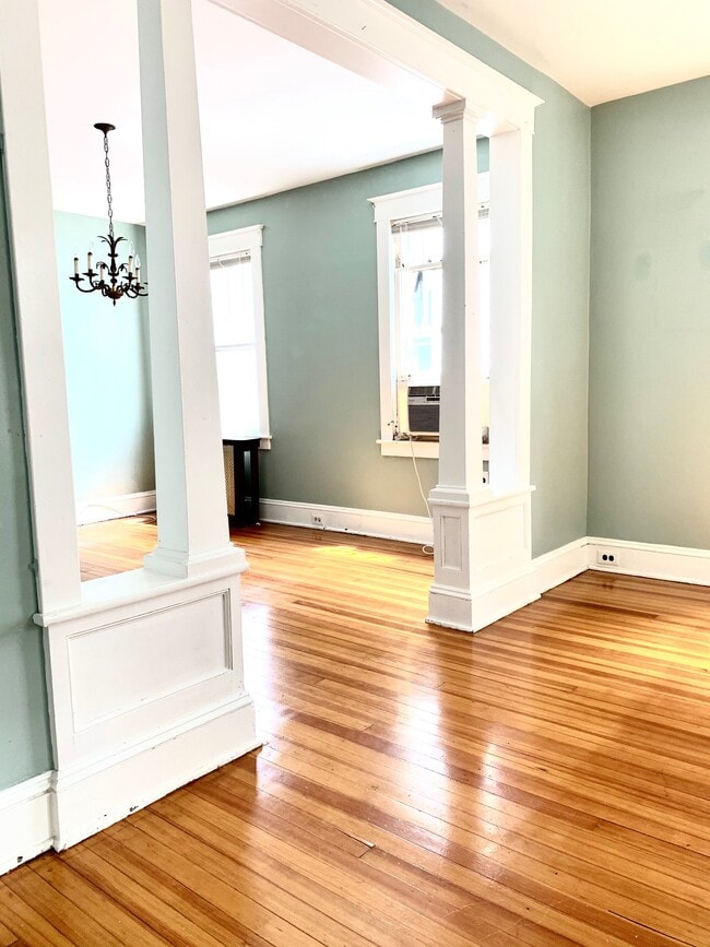 Photo - 217 N 4th Ave