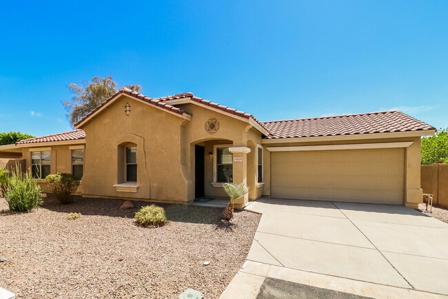 Building Photo - 16910 W Marconi Ave