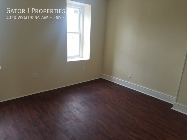Photo - 4320 Wyalusing Ave Unit 3rd Floor