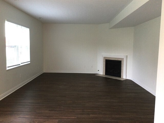 Photo - 410 Scott Farms Blvd