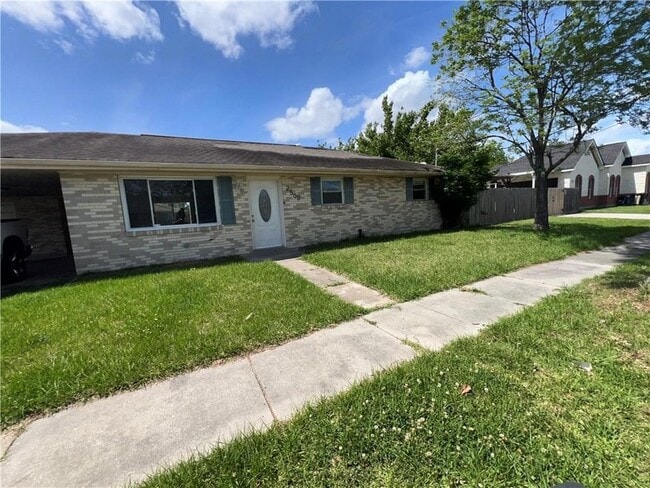 Photo - 2500 Campagna Dr