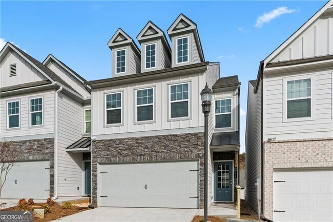 Photo - 424 Whitetail Cir