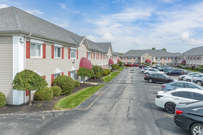 Building Photo - Weeping Cherry Village Rental