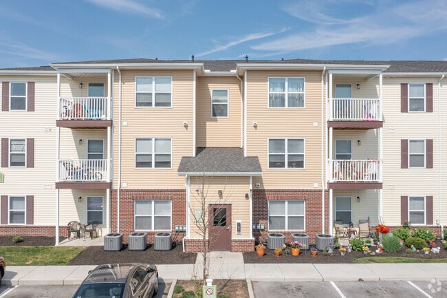 Tiffin Pointe