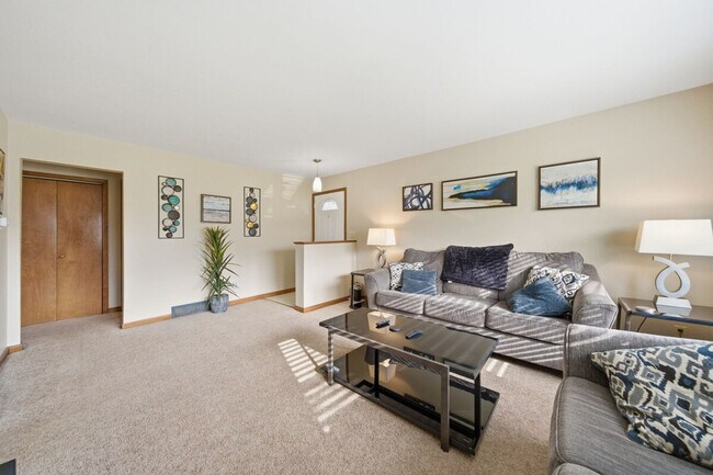 Photo - 1071 Johnston Dr Unit SI ID1511610P