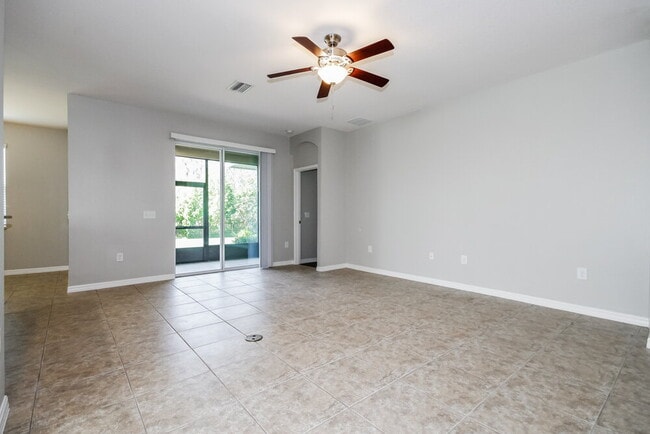 Photo - 3903 Pacente Loop