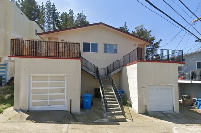 Building Photo - 420 Lewis Ln Unit 420 Lewis Rental