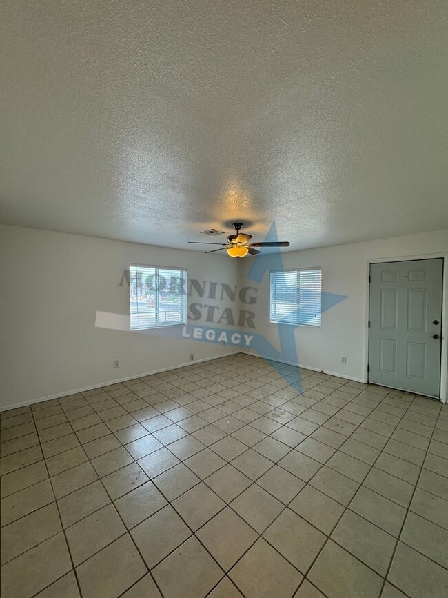 Photo - Cute 2-Bedroom Duplex