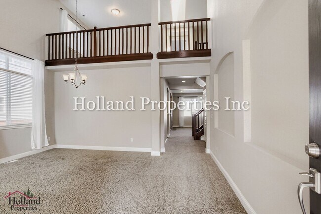 Photo - 21569 SW Susan Ln