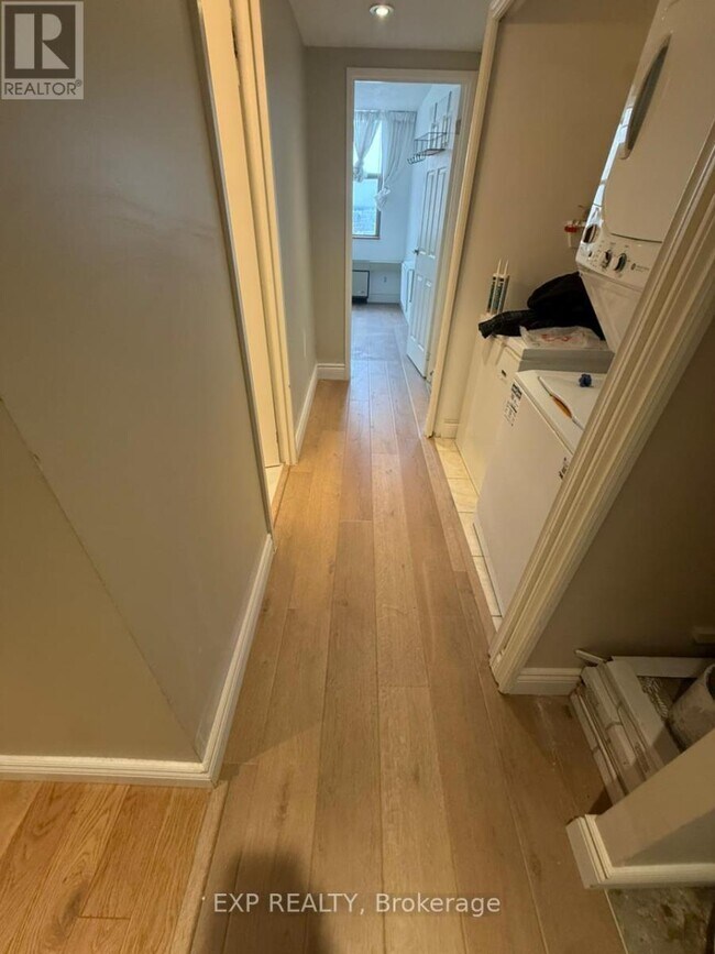 Photo - 2760 Carousel Crescent Unit 1012